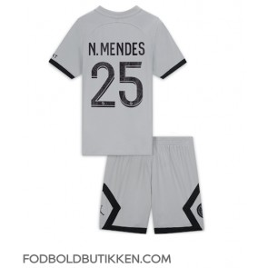 Paris Saint-Germain Nuno Mendes #25 Udebanetrøje Børn 2022-23 Kortærmet (+ Korte bukser)